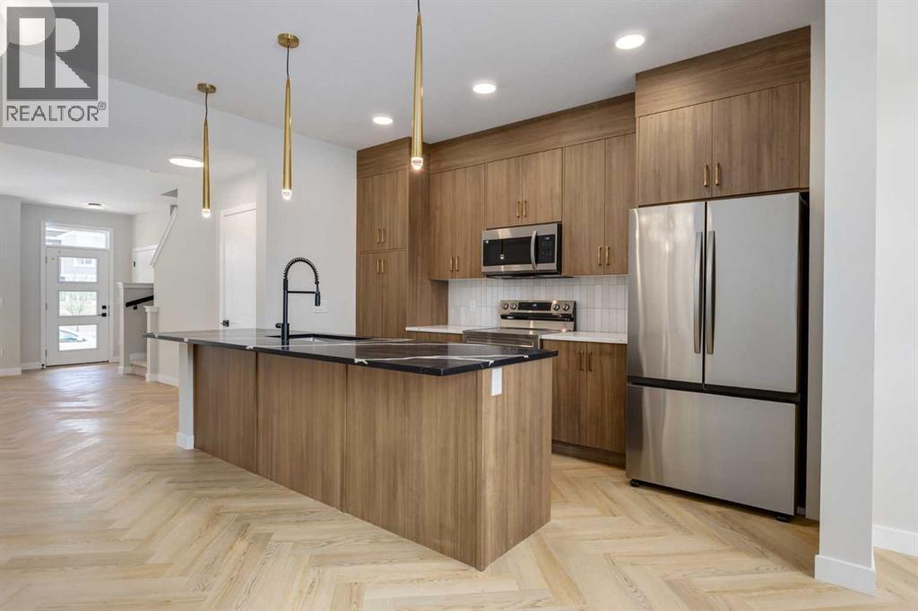 Single Family House for Sale in  Rangeview Avenue SE Rangeview Calgary 