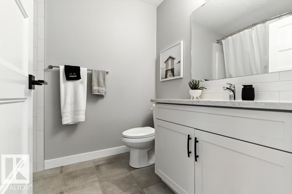 Photo 27 of 305 Hawks Ridge Bv Nw, Edmonton AB