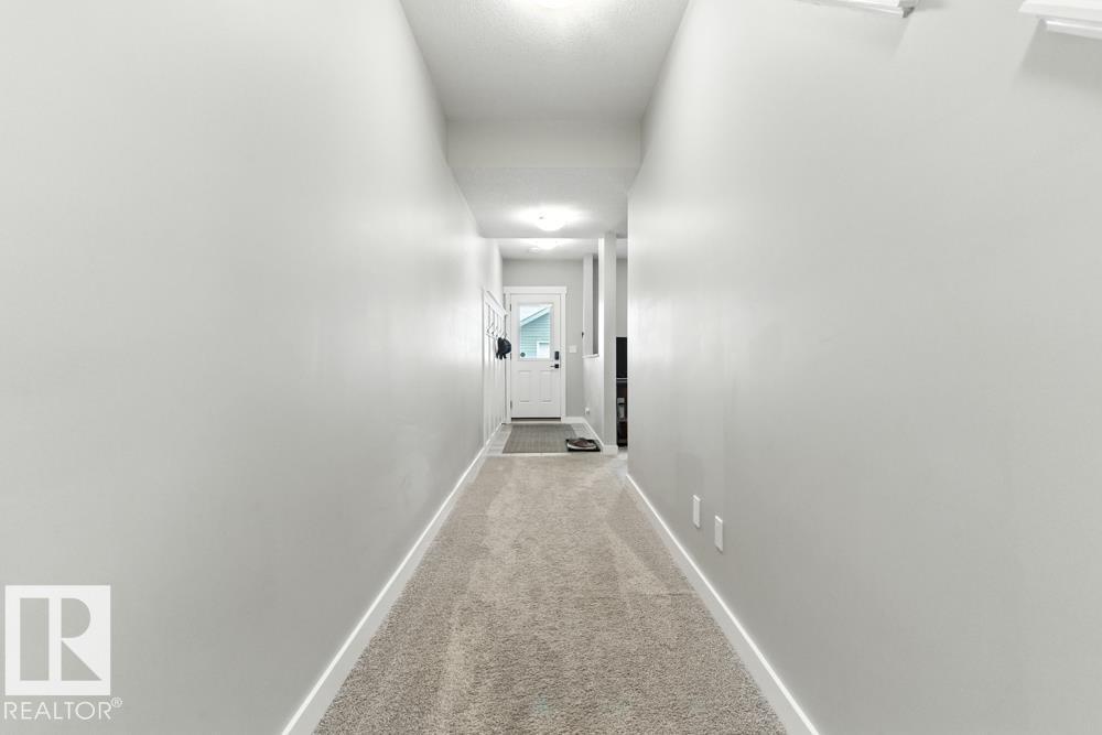 Photo 36 of 305 Hawks Ridge Bv Nw, Edmonton AB