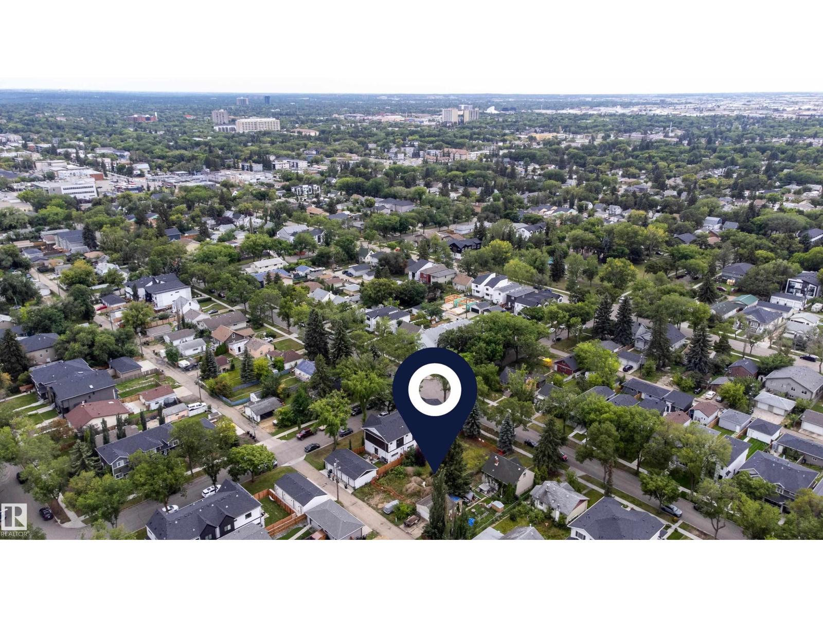 Photo 20 of 12107 123 St Nw, Edmonton AB