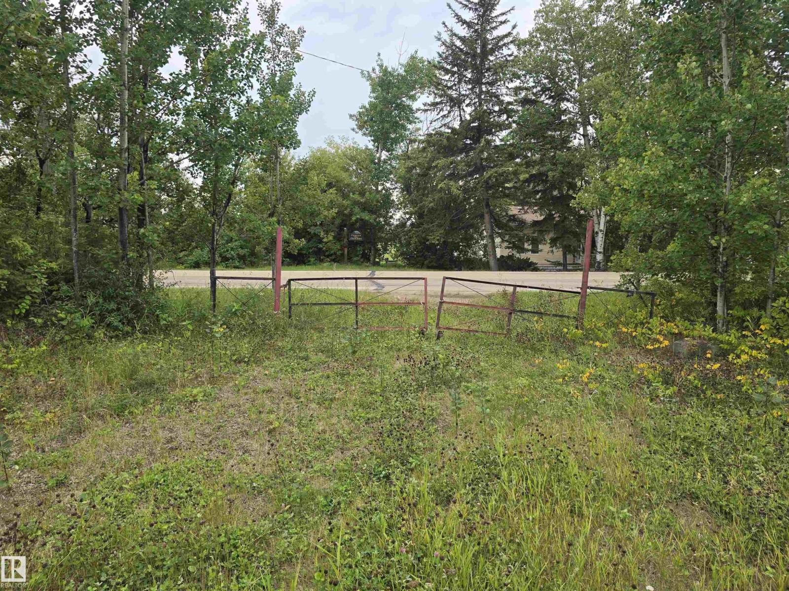 Photo 5 of 21 55022 Lac Ste Anne Trail, Rural Lac Ste Anne County AB