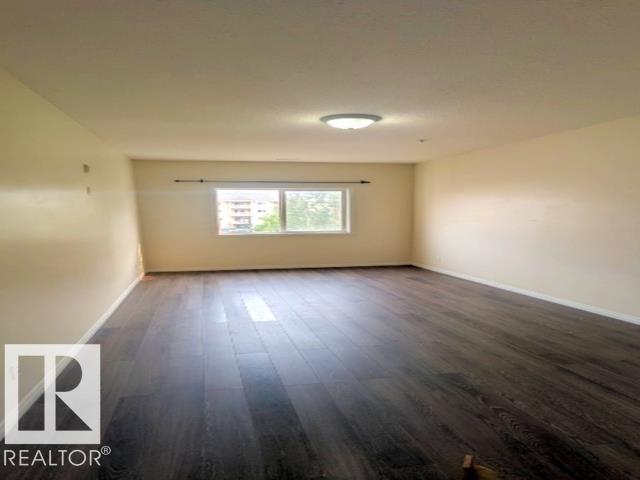 Photo 15 of 319 4304 139 Av Nw, Edmonton AB