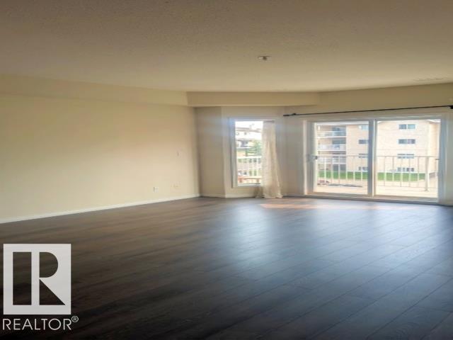 Photo 9 of 319 4304 139 Av Nw, Edmonton AB