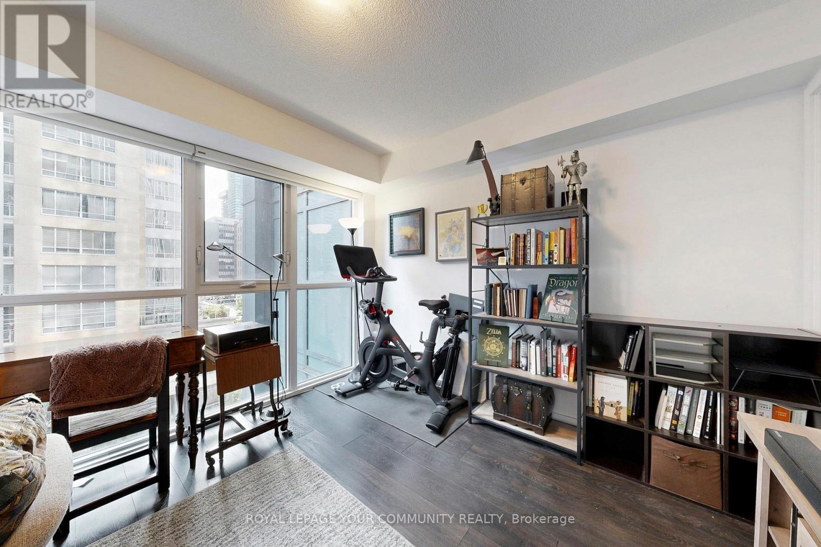 Photo 14 of 410 125 Redpath Avenue, Toronto ON
