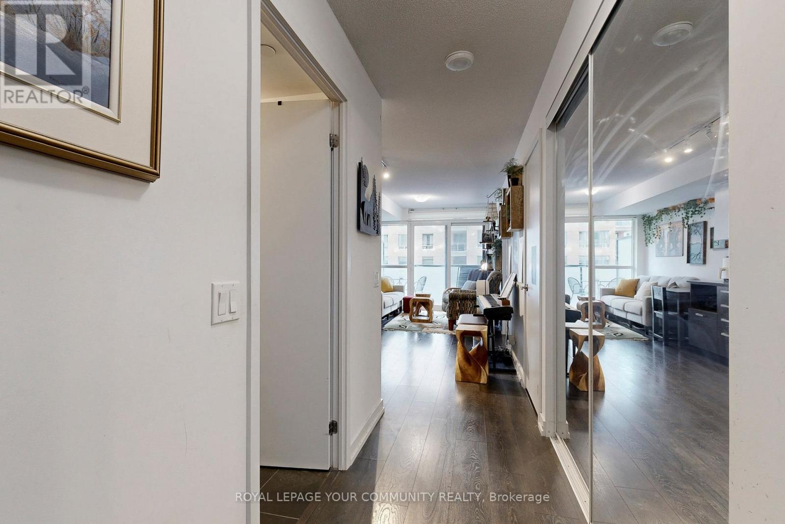 Photo 22 of 410 125 Redpath Avenue, Toronto ON