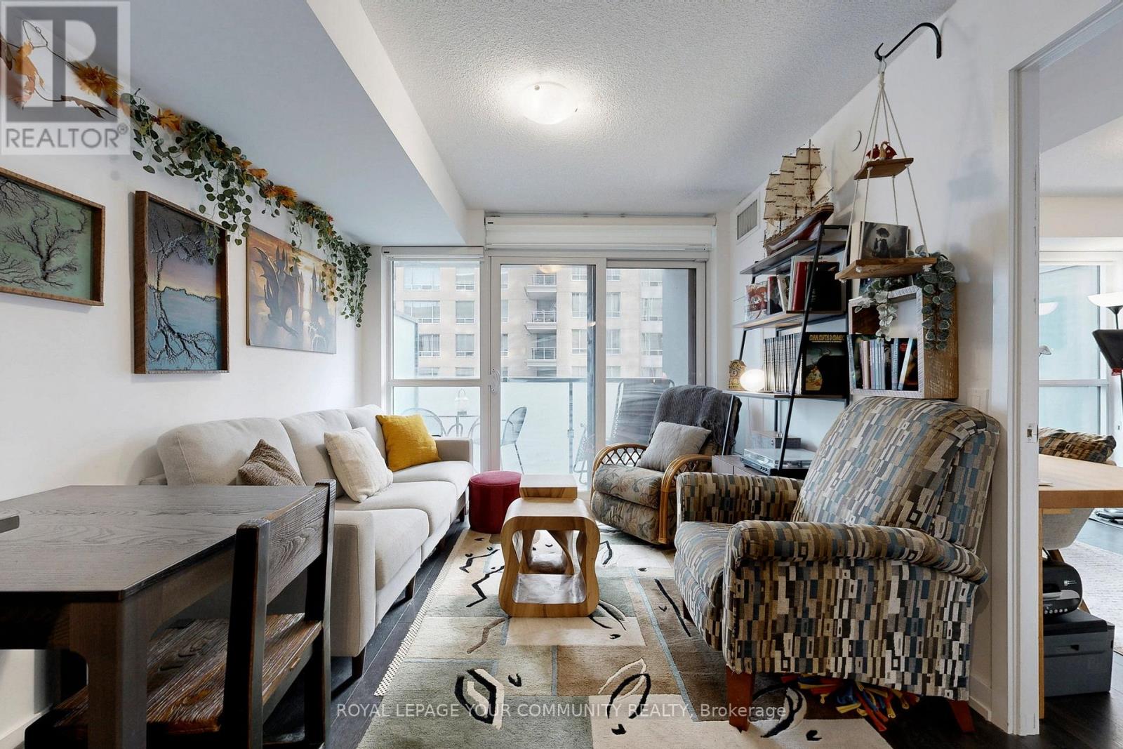 Photo 7 of 410 125 Redpath Avenue, Toronto ON