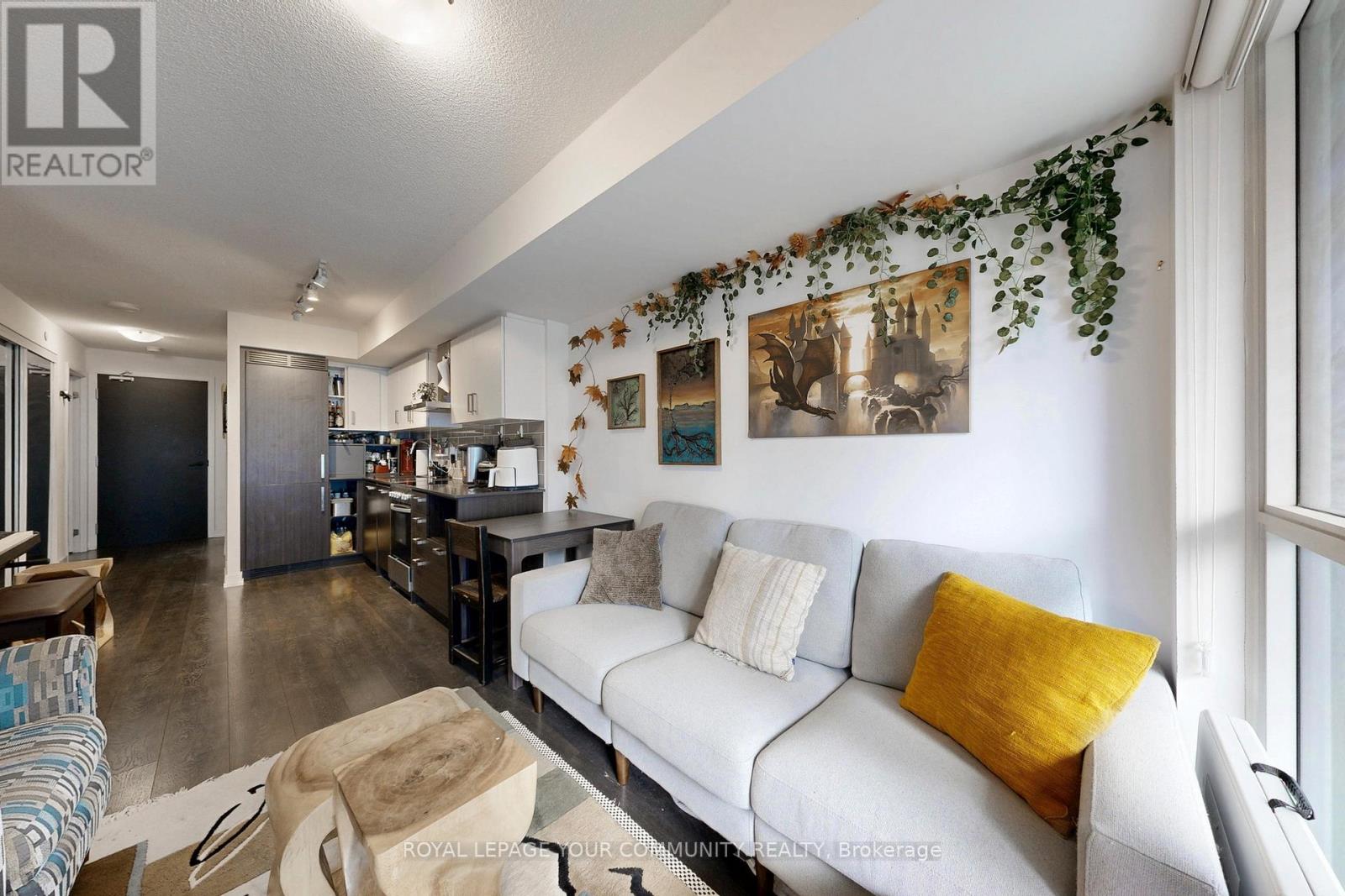 Photo 8 of 410 125 Redpath Avenue, Toronto ON