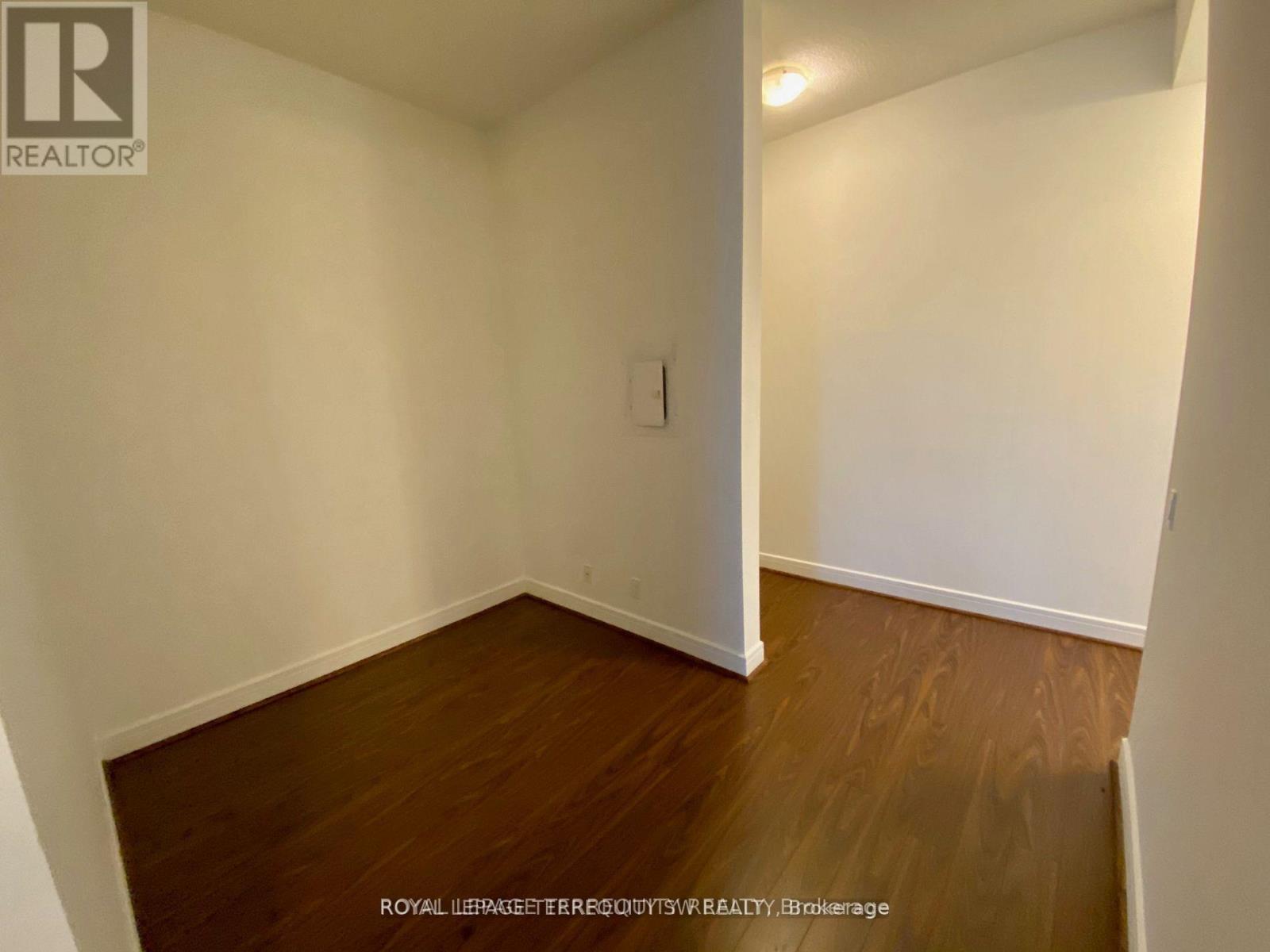 Photo 4 of N 707 116 George Street, Toronto ON