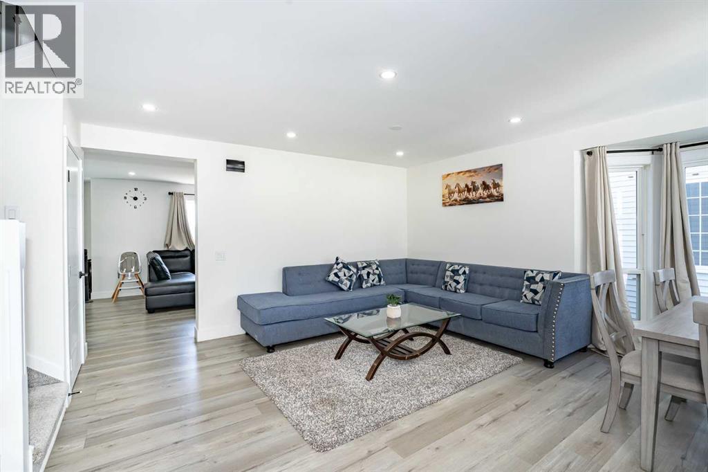 Single Family House for Sale in  Del Ray Road NE Monterey Park Calgary 