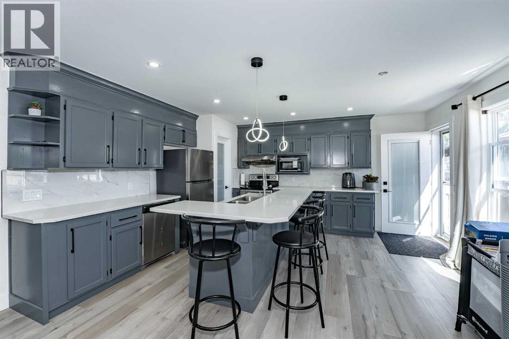 Single Family House for Sale in  Del Ray Road NE Monterey Park Calgary 