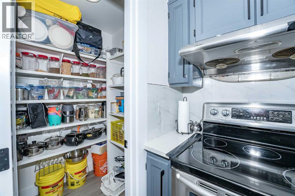 Single Family House for Sale in  Del Ray Road NE Monterey Park Calgary 