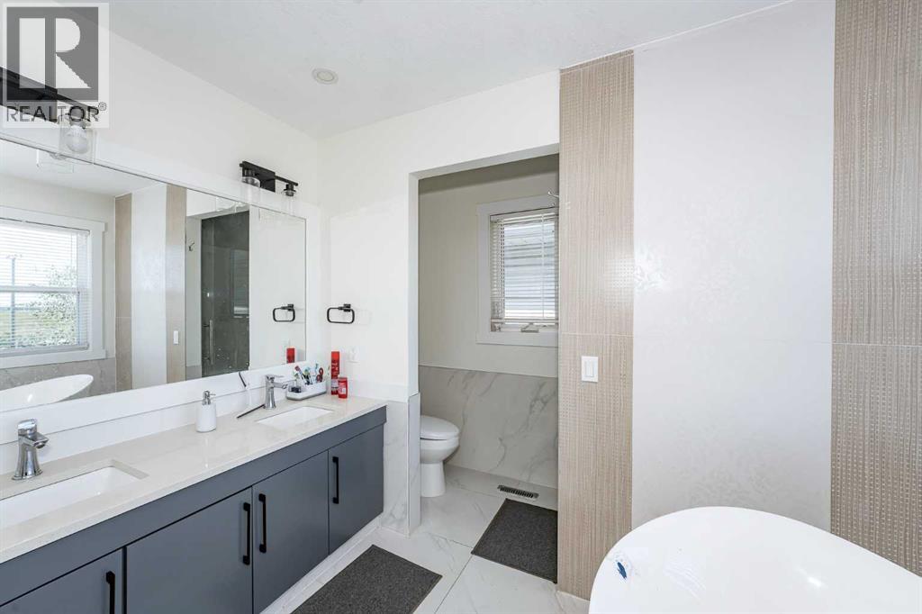 Single Family House for Sale in  Del Ray Road NE Monterey Park Calgary 