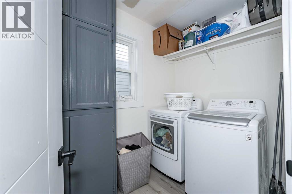 Single Family House for Sale in  Del Ray Road NE Monterey Park Calgary 