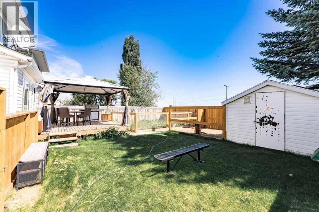 Single Family House for Sale in  Del Ray Road NE Monterey Park Calgary 
