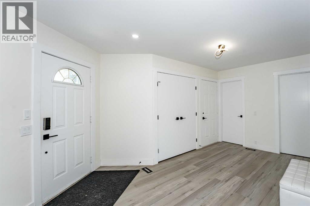 Single Family House for Sale in  Del Ray Road NE Monterey Park Calgary 