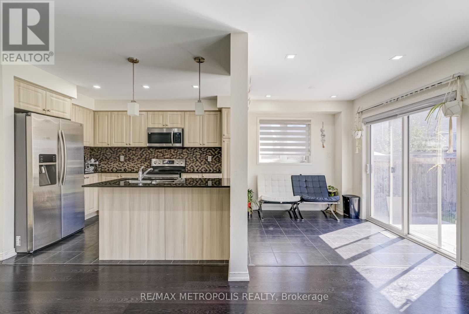 Photo 14 of 55 Formosa Avenue, Ajax ON