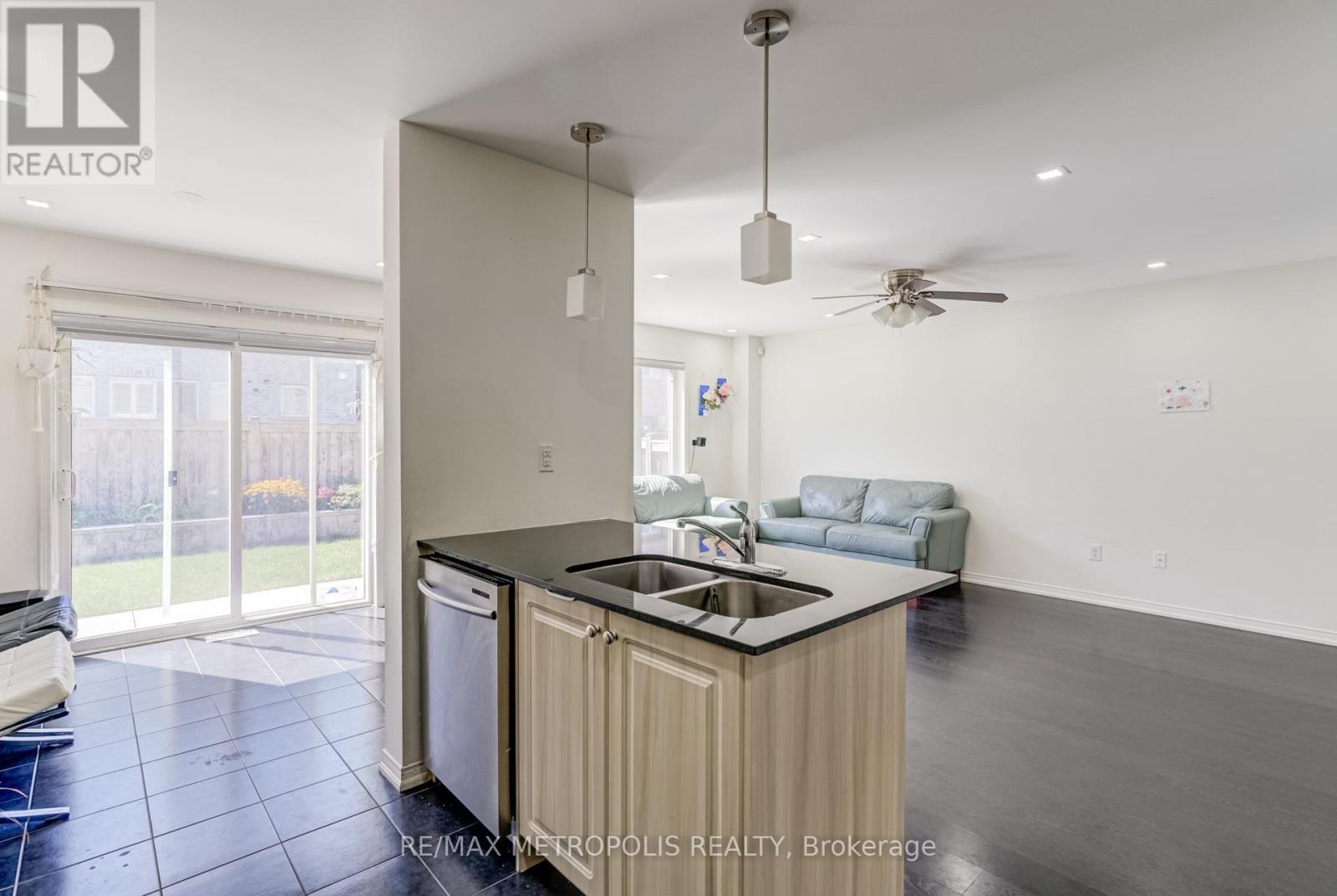 Photo 17 of 55 Formosa Avenue, Ajax ON