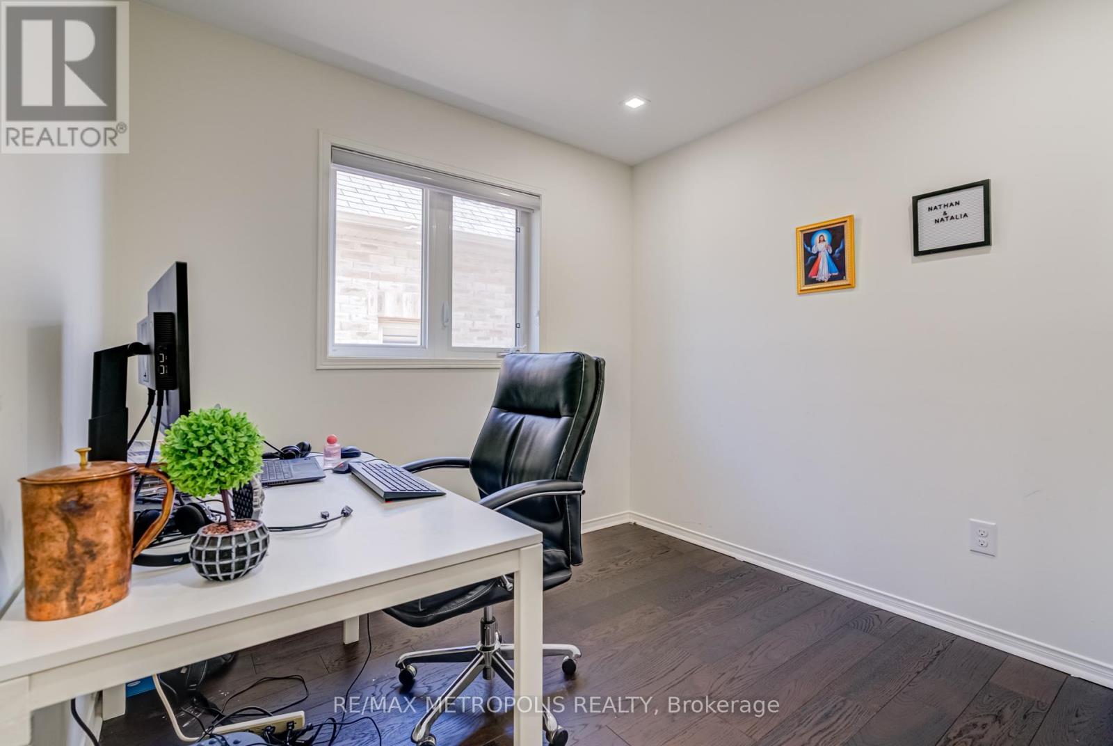 Photo 27 of 55 Formosa Avenue, Ajax ON