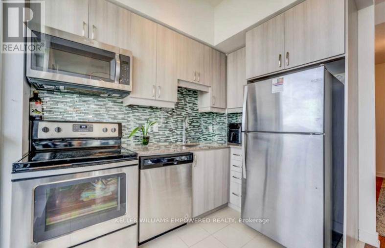Photo 16 of 812 9199 Yonge Street, Richmond Hill ON