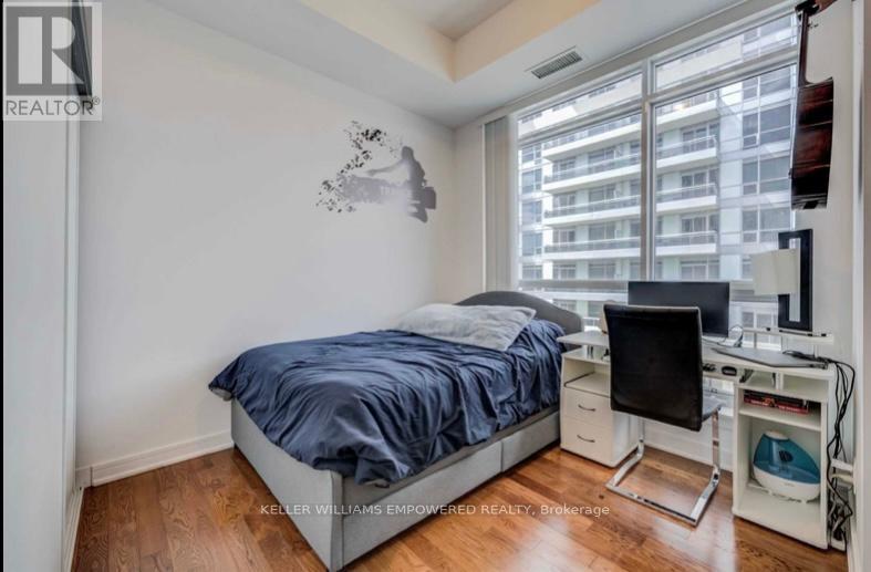 Photo 17 of 812 9199 Yonge Street, Richmond Hill ON