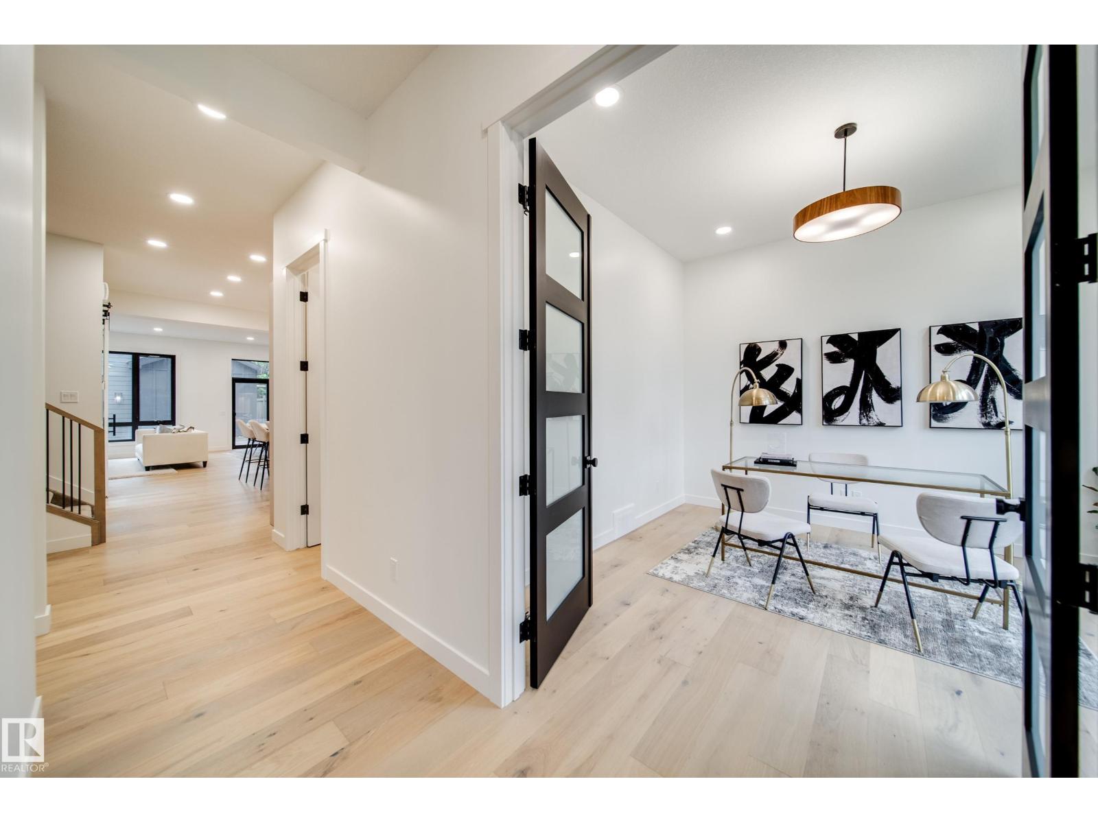 Photo 6 of 40 A Valleyview Cr Nw, Edmonton AB