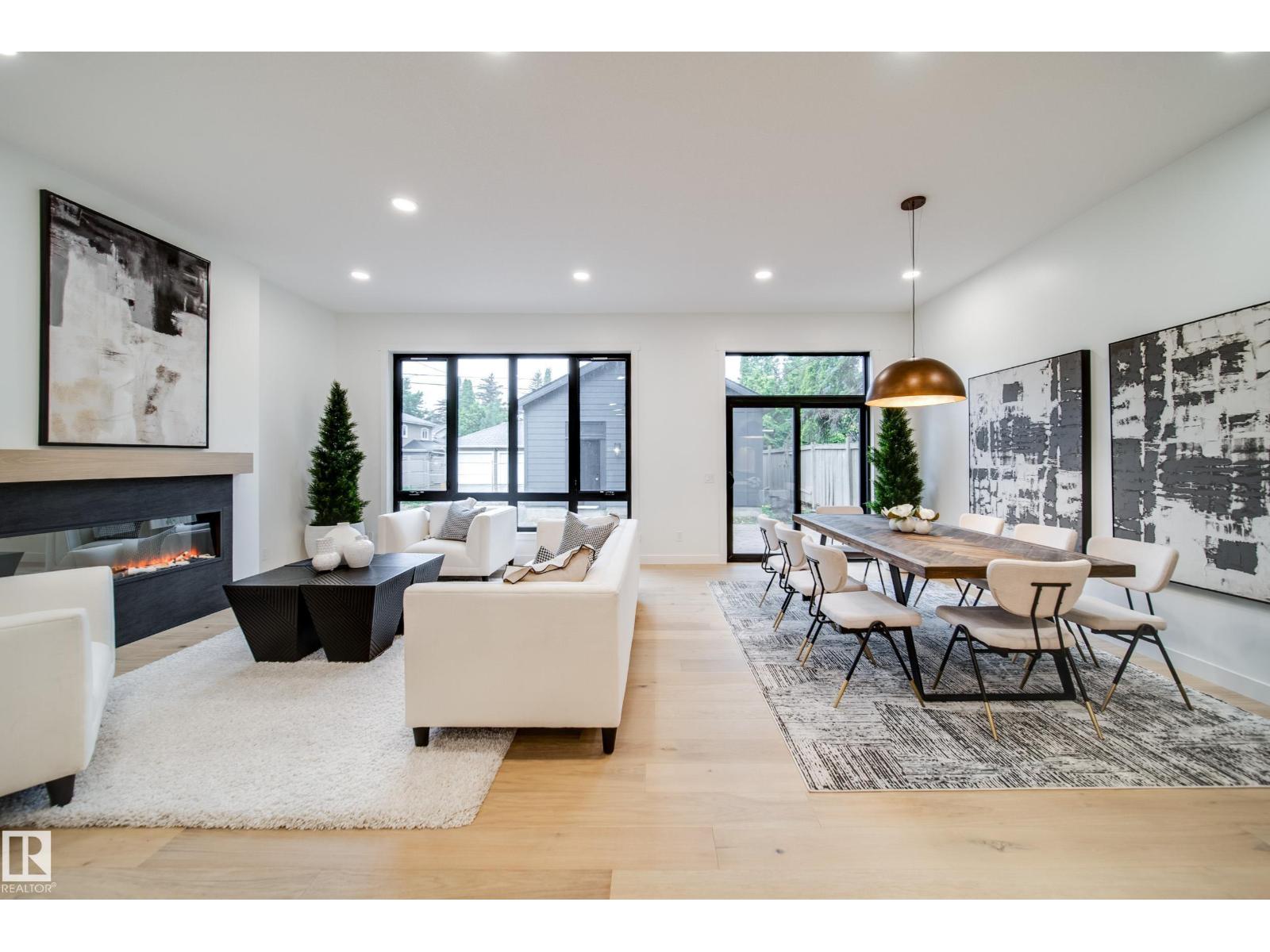 Photo 24 of 40 A Valleyview Cr Nw, Edmonton AB