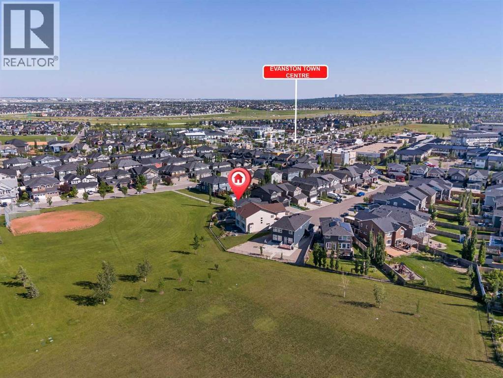 Single Family House for Sale in  Evansfield Place NW Evanston Calgary 