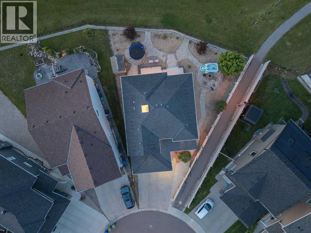 Single Family House for Sale in  Evansfield Place NW Evanston Calgary 