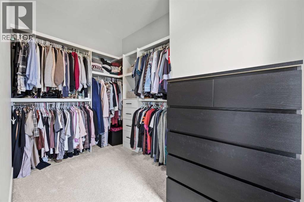 Single Family House for Sale in   Avenue NW Mount Pleasant Calgary 