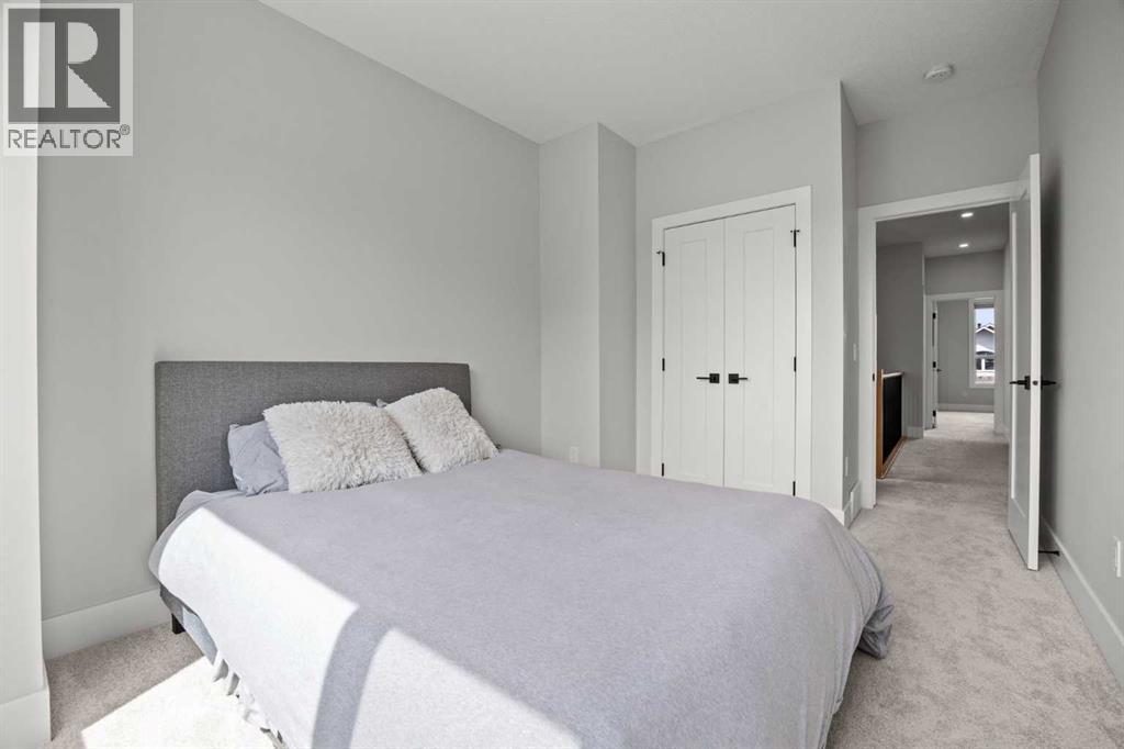 Single Family House for Sale in   Avenue NW Mount Pleasant Calgary 