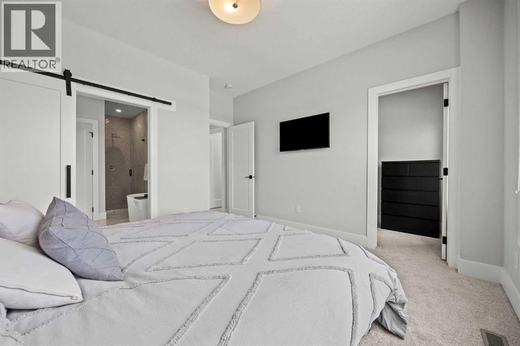 Single Family House for Sale in   Avenue NW Mount Pleasant Calgary 
