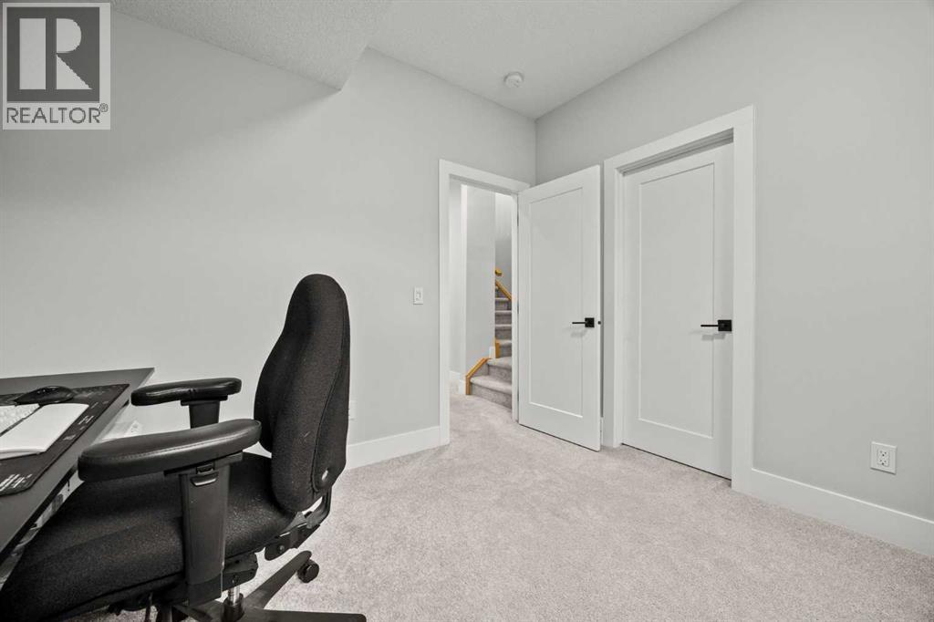 Single Family House for Sale in   Avenue NW Mount Pleasant Calgary 