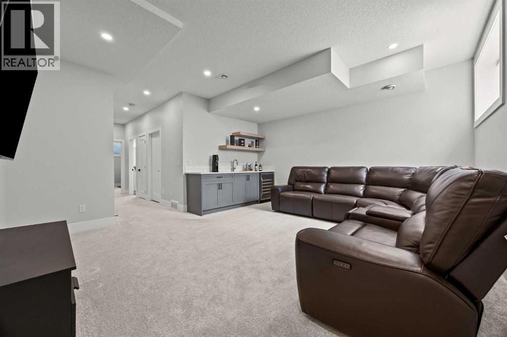 Single Family House for Sale in   Avenue NW Mount Pleasant Calgary 