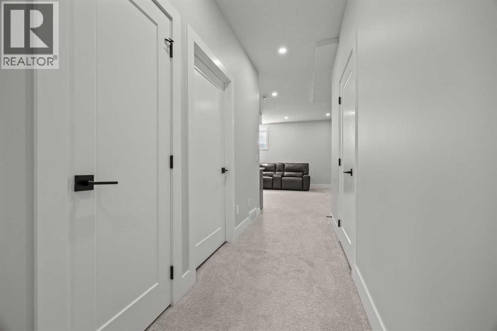 Single Family House for Sale in   Avenue NW Mount Pleasant Calgary 