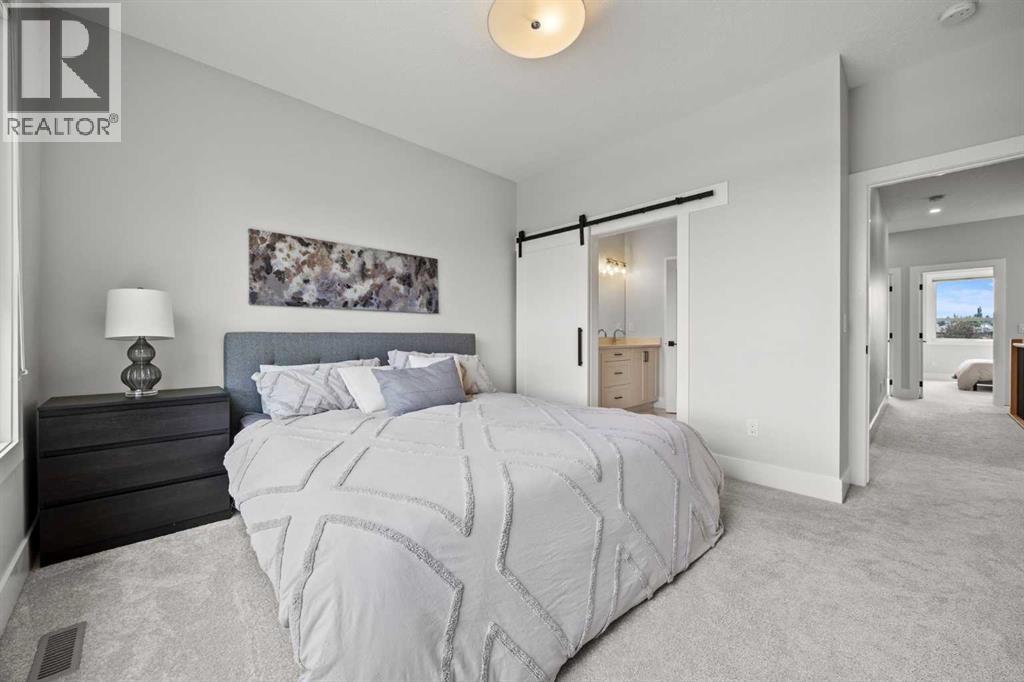 Single Family House for Sale in   Avenue NW Mount Pleasant Calgary 