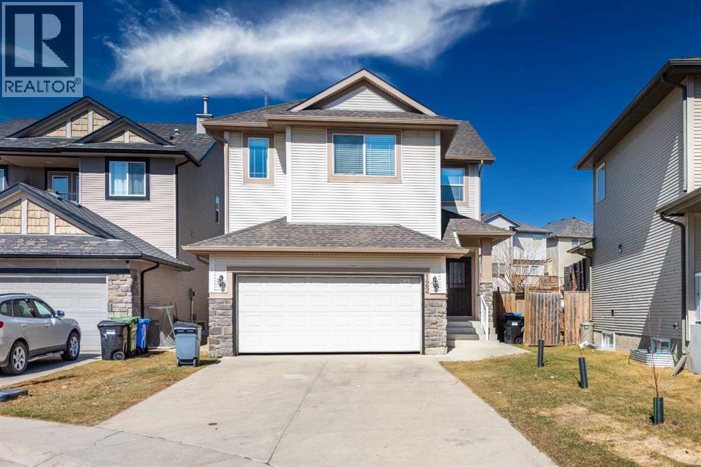 Single Family House for Sale in  Evanscove Circle NW Evanston Calgary 