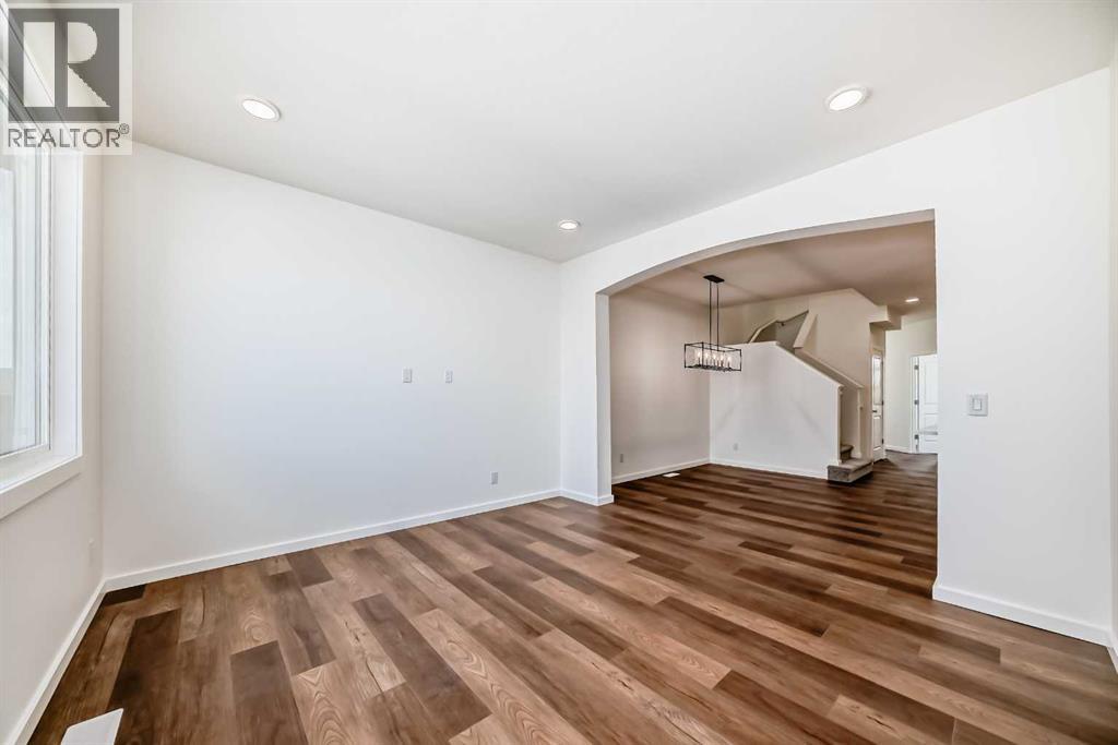 Single Family House for Sale in  Bartlett Crescent SE Rangeview Calgary 
