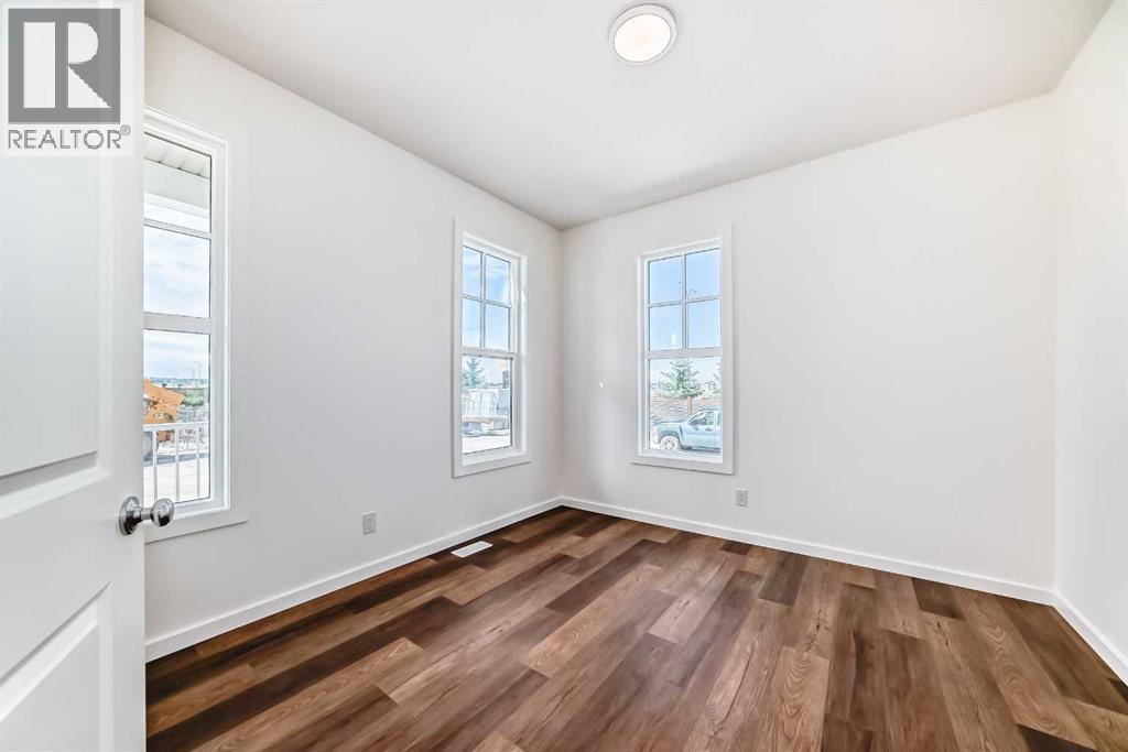 Single Family House for Sale in  Bartlett Crescent SE Rangeview Calgary 