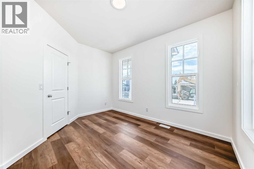Single Family House for Sale in  Bartlett Crescent SE Rangeview Calgary 