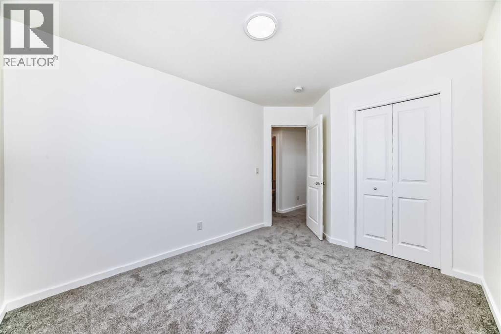 Single Family House for Sale in  Bartlett Crescent SE Rangeview Calgary 