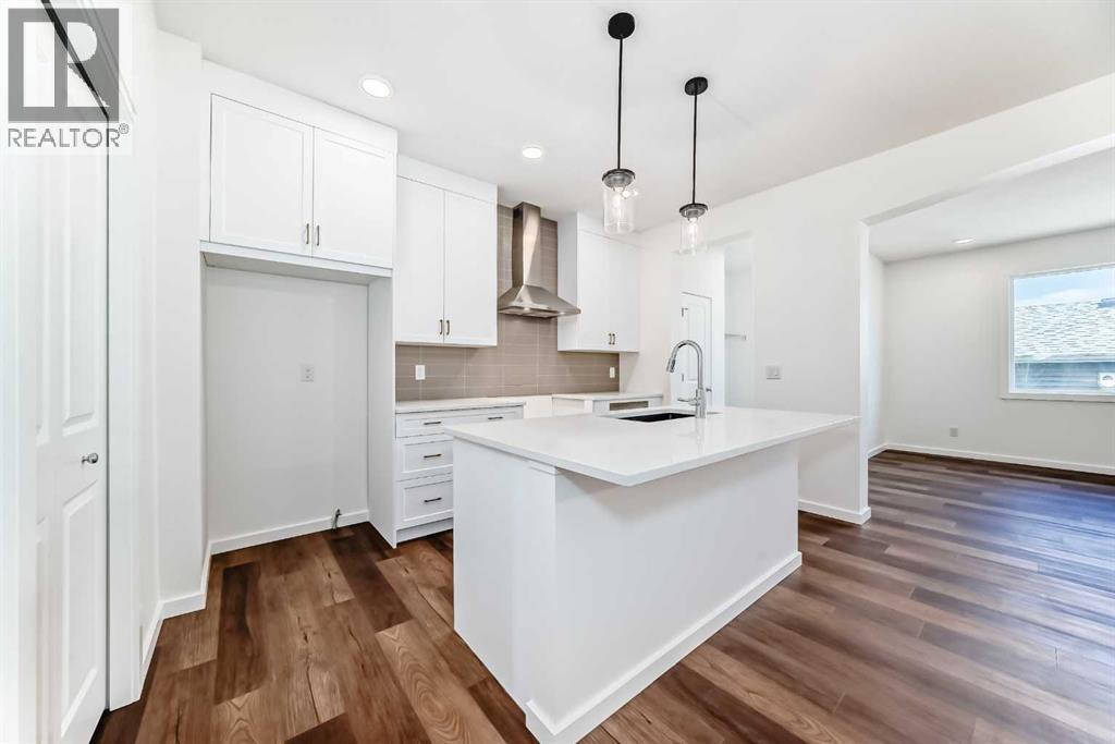 Single Family House for Sale in  Bartlett Crescent SE Rangeview Calgary 