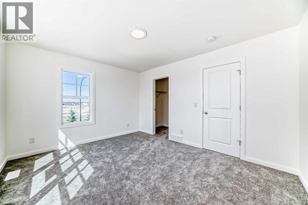 Single Family House for Sale in  Bartlett Crescent SE Rangeview Calgary 