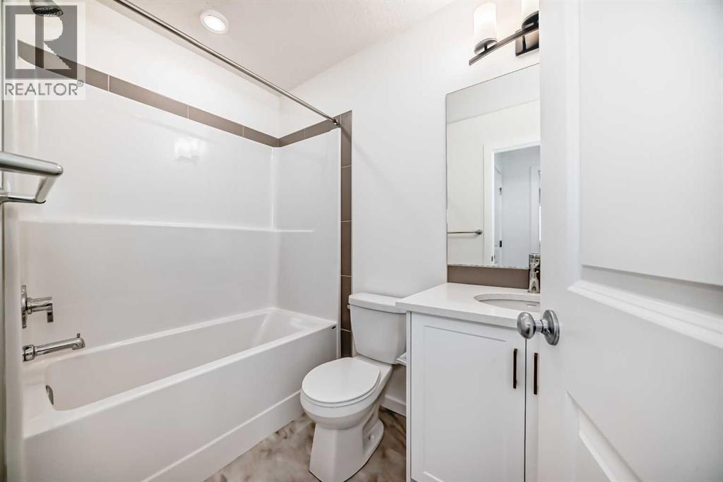 Single Family House for Sale in  Bartlett Crescent SE Rangeview Calgary 