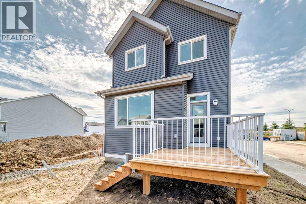 Single Family House for Sale in  Bartlett Crescent SE Rangeview Calgary 