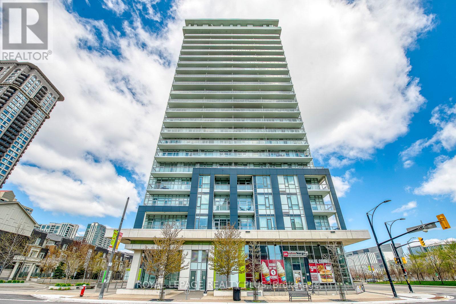 Photo 1 of 2202 365 Prince Of Wales Drive, Mississauga ON