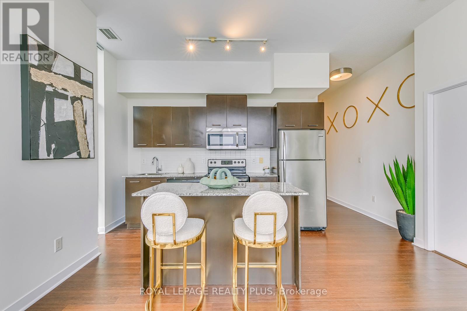 Photo 12 of 2202 365 Prince Of Wales Drive, Mississauga ON