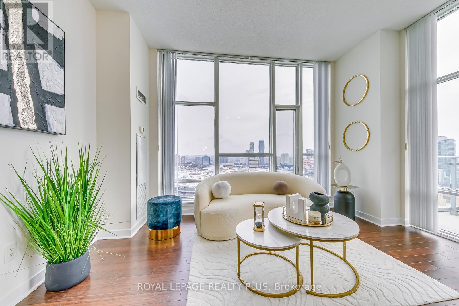 Photo 14 of 2202 365 Prince Of Wales Drive, Mississauga ON