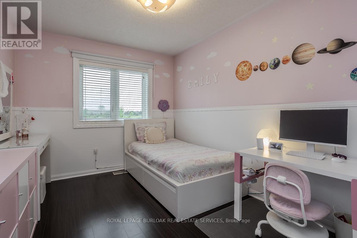 Photo 18 of 4336 Fairview Street, Burlington ON