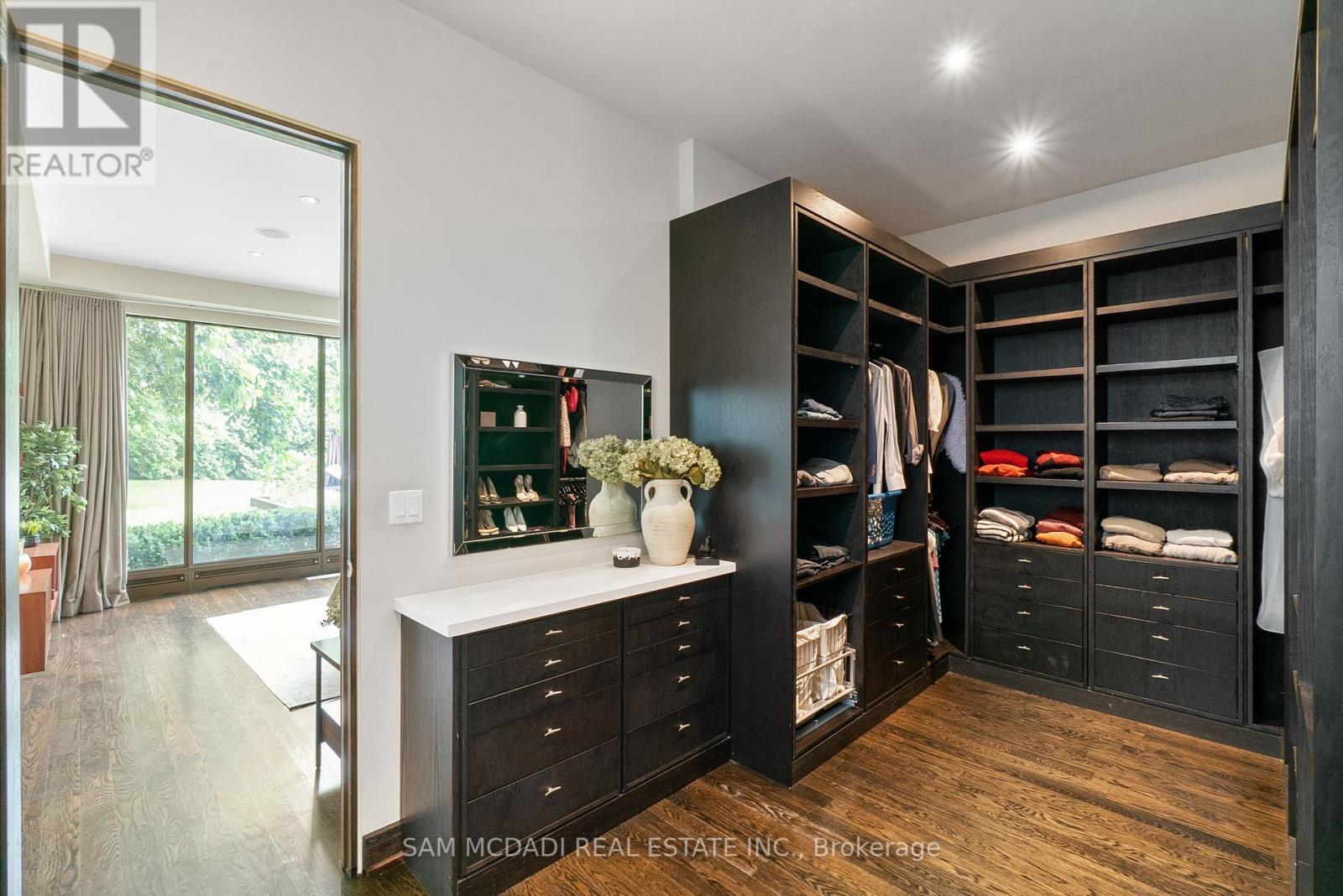 Photo 22 of 1287 Birchview Drive, Mississauga ON