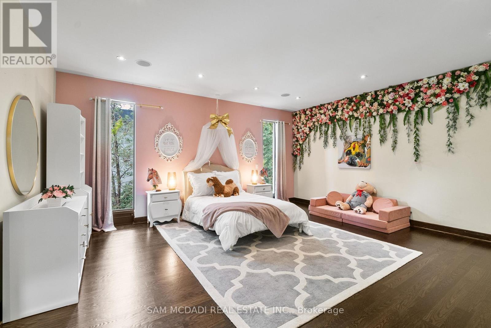 Photo 17 of 1287 Birchview Drive, Mississauga ON